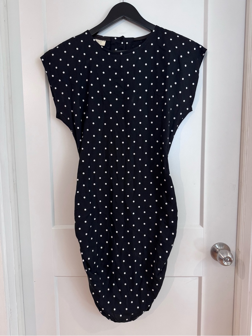 Women’s Black Polka Dot Mini Sheath Dress